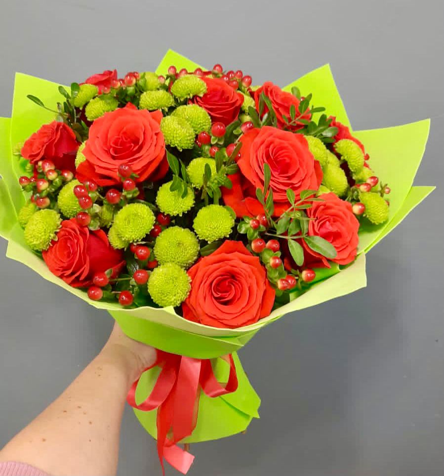 Букет цветов из: Хризантемы и Розы в Армизонском