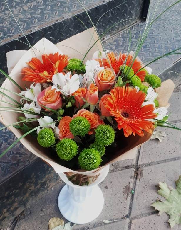 Букет цветов из: Герберы, Хризантемы, Альстромерии и Розы в Армизонском