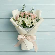 Букет цветов из:  Альстромерии #REPLACE_PRED# Армизонском