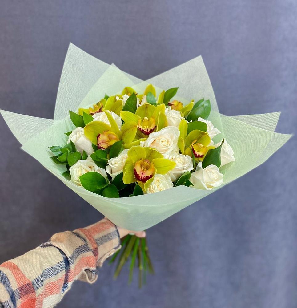 Букет цветов из: Орхидеи и Розы в Армизонском