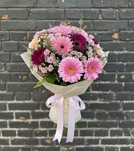 Букет цветов из:  Герберы и Хризантемы в Армизонском