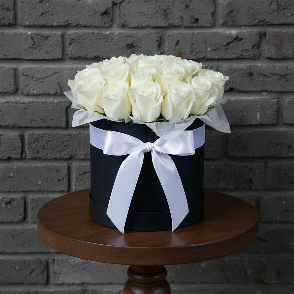 Цветочная композиция из Розы в шляпной коробке в Армизонском